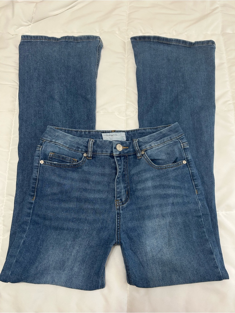 Classic Mid-Rise Blue Women's Flare Jeans